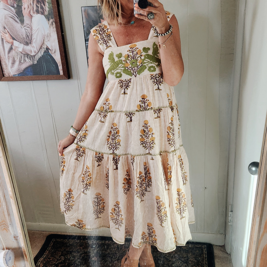 Sister Mary Rosa Dress – U Bar and Company